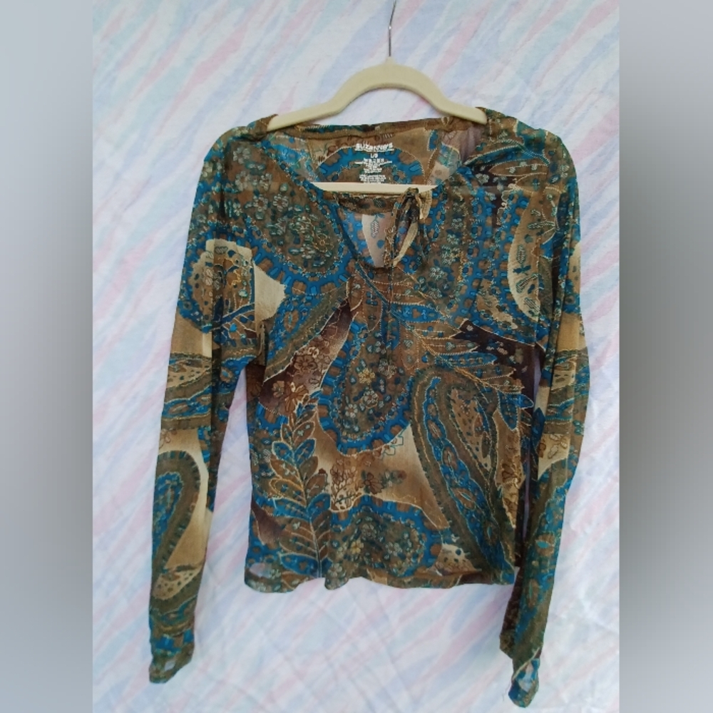 Sheer Suzanne's Longsleeved Paisley Blouse Size Large